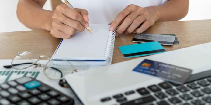 Set Credit Limits in Accounts Receivable Management